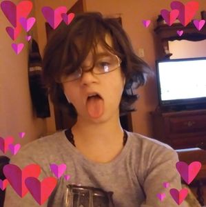 Meet your Posher, Ava